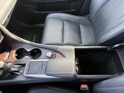 Used 2020 Lexus RX 350 AWD w/ Premium Package image 24