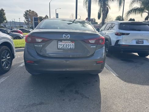 Used 2016 MAZDA MAZDA3 i Touring image 7