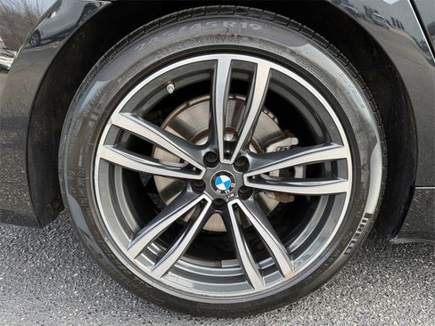 Used 2021 BMW 745e xDrive 745e xDrive w/ M Sport Package image 17