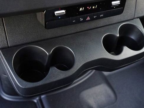 Used 2023 Mercedes-Benz Sprinter 3500 image 35