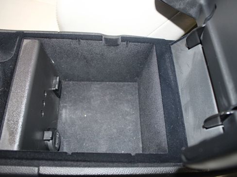 Used 2014 INFINITI Q60 Journey w/ Premium Package image 24