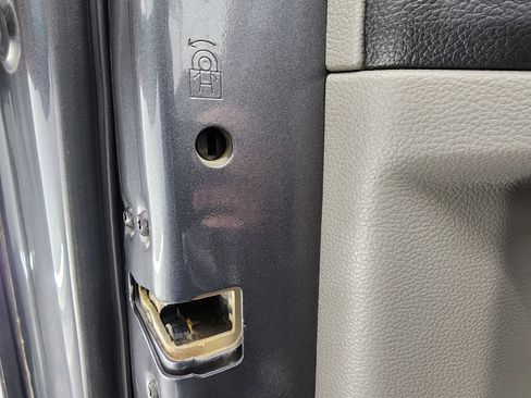 Used 2022 Ford F350 XLT w/ XLT Premium Package image 34