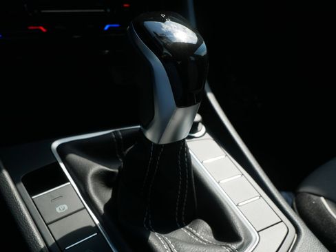 New 2025 Volkswagen Jetta Sport FWD image 10