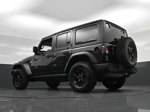 Used 2021 Jeep Wrangler Unlimited Sport AWD/4WD image 25