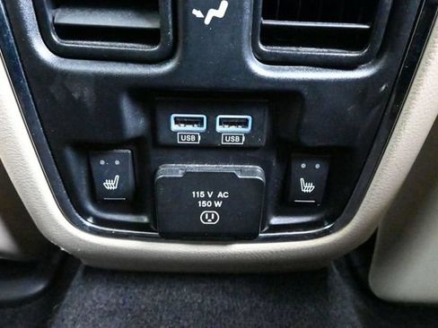 Used 2015 Jeep Grand Cherokee Limited RWD image 22