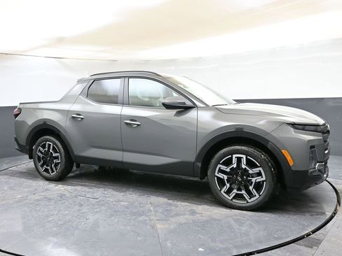 Certified 2025 Hyundai Santa Cruz Limited image 7