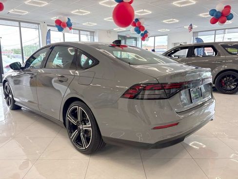 Used 2026 Honda Accord SE image 10