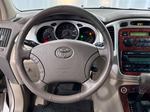 Used 2007 Toyota Highlander Sport AWD/4WD image 13