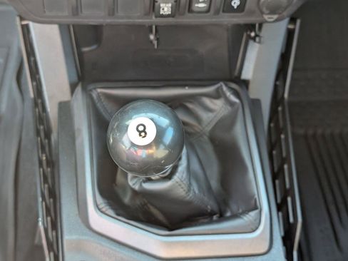 Used 2019 Toyota Tacoma TRD Off-Road AWD/4WD image 24