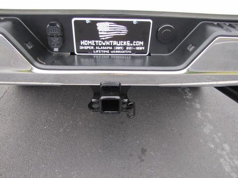 Used 2024 Chevrolet Silverado 2500 LTZ AWD/4WD image 31