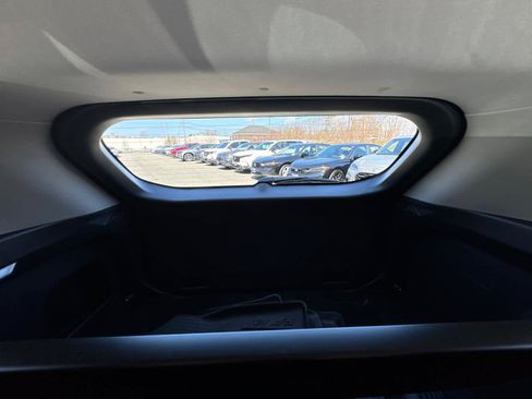 Used 2023 Toyota RAV4 LE AWD/4WD image 33