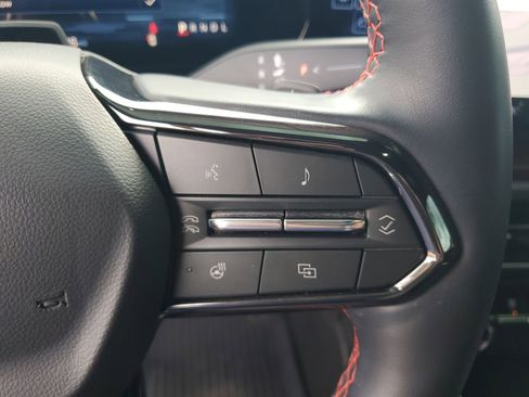 Used 2025 Chevrolet Traverse RS w/ LPO, Floor Liner Package image 24