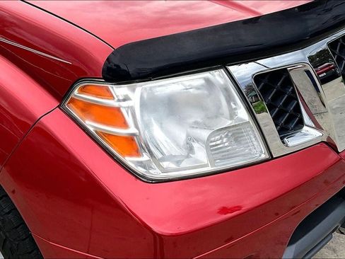 Used 2014 Nissan Frontier SV image 28