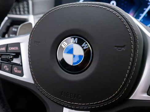 New 2026 BMW X6 xDrive40i w/ Executive Package image 24