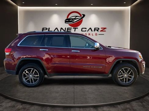 Used 2018 Jeep Grand Cherokee Limited w/ Trailer Tow Group IV RWD image 6