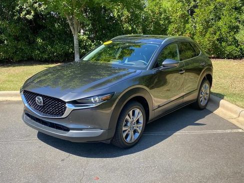 Used 2022 MAZDA CX-30 AWD 2.5 S w/ Premium Package image 3