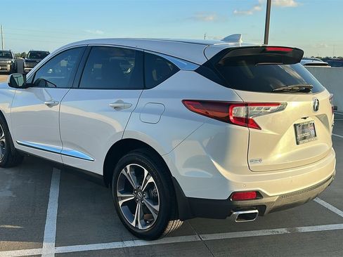 Used 2025 Acura RDX SH-AWD w/ Technology Package image 12