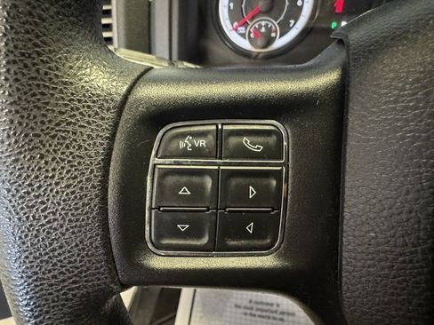 Used 2017 RAM 1500 Express AWD/4WD image 14