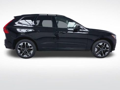 New 2026 Volvo XC60 B5 Ultra w/ Climate Package AWD/4WD image 9