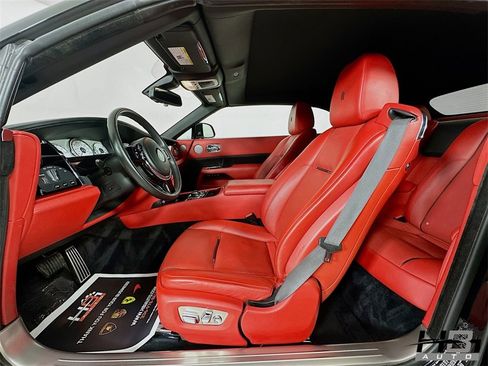 Used 2018 Rolls-Royce Dawn image 15