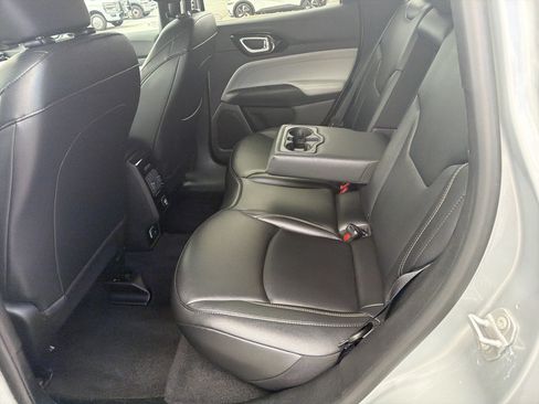 Used 2026 Jeep Compass Limited AWD/4WD image 26