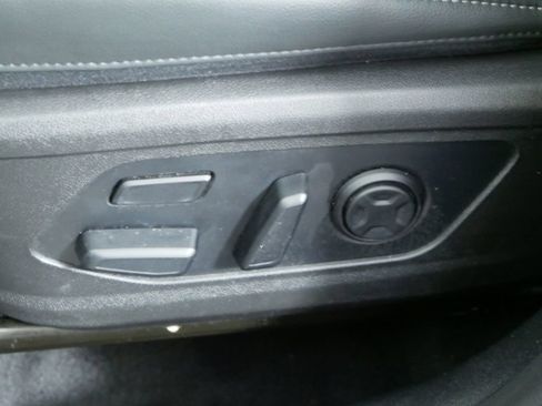 Used 2022 Kia Sorento SX Prestige AWD/4WD image 22