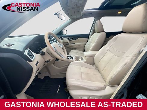 Used 2015 Nissan Rogue SL w/ SL Premium Package image 22