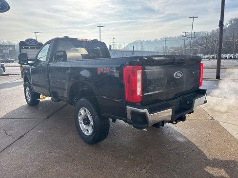 New 2026 Ford F350 XLT w/ FX4 Off-Road Package AWD/4WD image 5