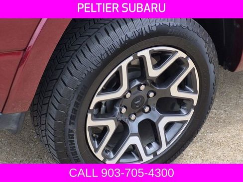 Used 2025 RAM 1500 Laramie AWD/4WD image 7