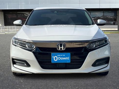 Used 2018 Honda Accord Sport image 10