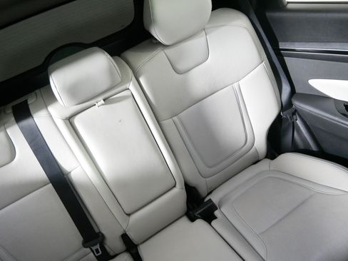 Used 2022 Hyundai Tucson Limited AWD/4WD image 14