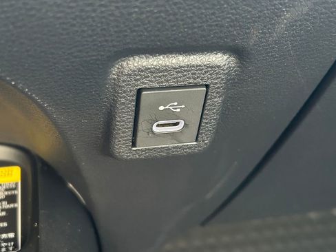 Certified 2025 Toyota Corolla LE image 25