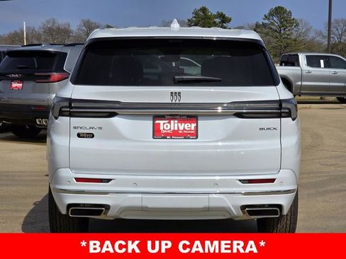 New 2026 Buick Enclave Avenir w/ Super Cruise Package image 8