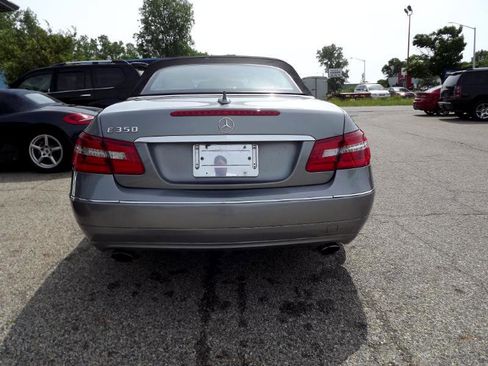 Used 2011 Mercedes-Benz E 350 Cabriolet image 5