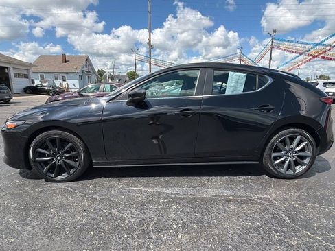 Used 2023 MAZDA MAZDA3 s FWD image 4