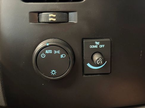 Used 2011 Chevrolet Silverado 1500 LS AWD/4WD image 13