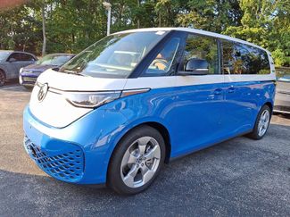 New 2025 Volkswagen ID. Buzz Pro S Plus video 2