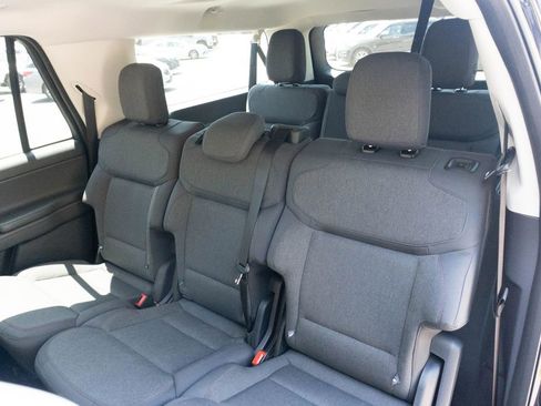 Used 2025 Ford Expedition Max Active RWD image 29