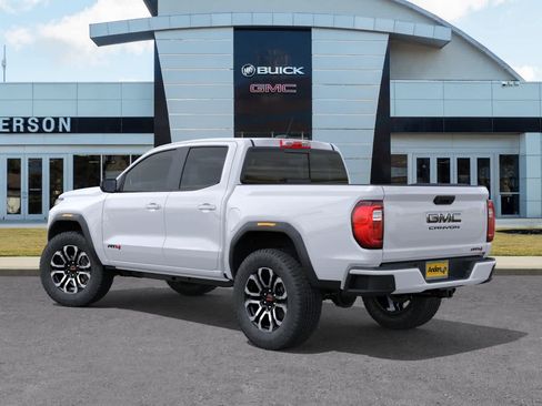 New 2026 GMC Canyon AT4 w/ AT4 Premium Package AWD/4WD image 3