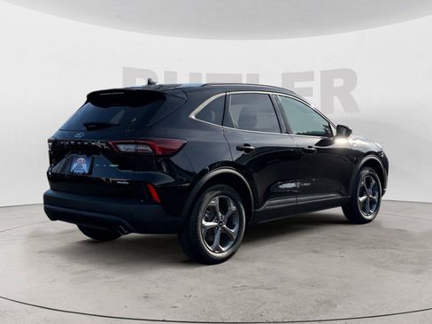 New 2025 Ford Escape ST-Line w/ Tech Pack #1 AWD/4WD image 5
