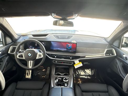 New 2026 BMW X7 M60i w/ Executive Package AWD/4WD image 28