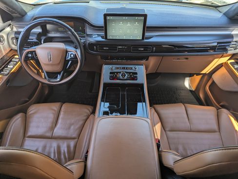 Used 2022 Lincoln Aviator Black Label Grand Touring image 13