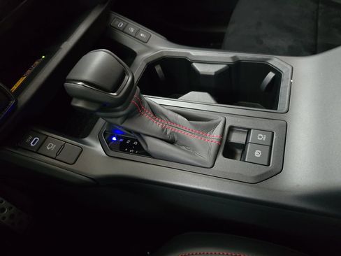 Used 2026 Toyota RAV4 AWD Plug-in Hybrid image 26
