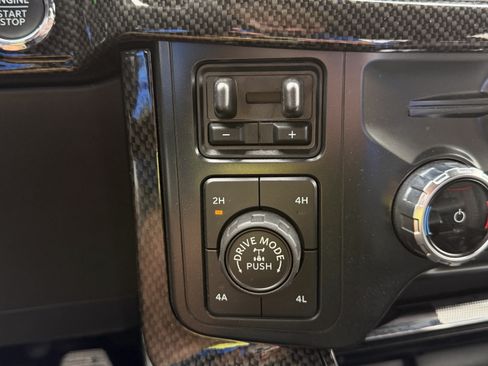 Used 2022 Ford F150 Lariat w/ Equipment Group 502A High AWD/4WD image 28