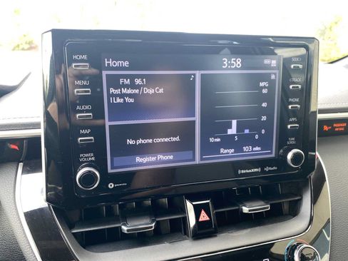 Used 2021 Toyota Corolla XSE FWD image 18