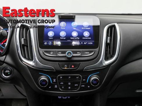 Used 2022 Chevrolet Equinox LT image 12