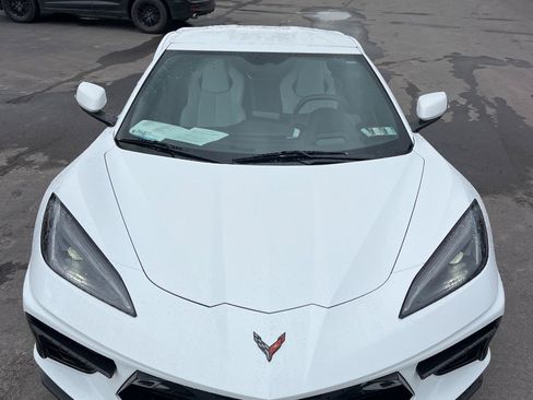 Used 2022 Chevrolet Corvette Stingray Preferred Cpe w/ Battery Protection Package RWD image 9