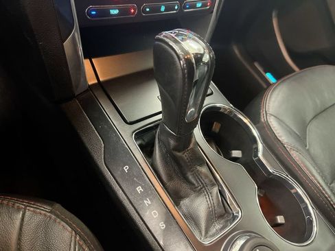 Used 2018 Ford Explorer Sport AWD/4WD image 18