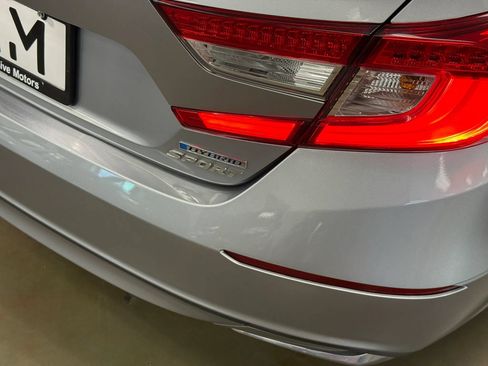 Used 2022 Honda Accord Sport image 8