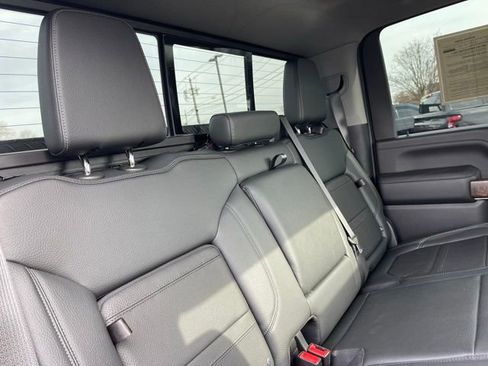 Certified 2026 Chevrolet Silverado 1500 High Country w/ Technology Package image 13